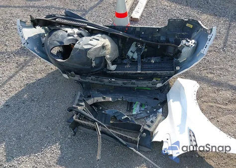 2017 Ford Escape Titanium из США, поврежденный, VIN 1FMCU9J97HUD36618